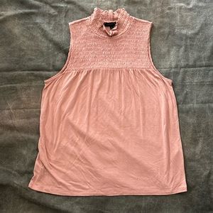 Banana Republic blush pink top EUC